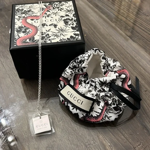 Gucci 925 Necklace